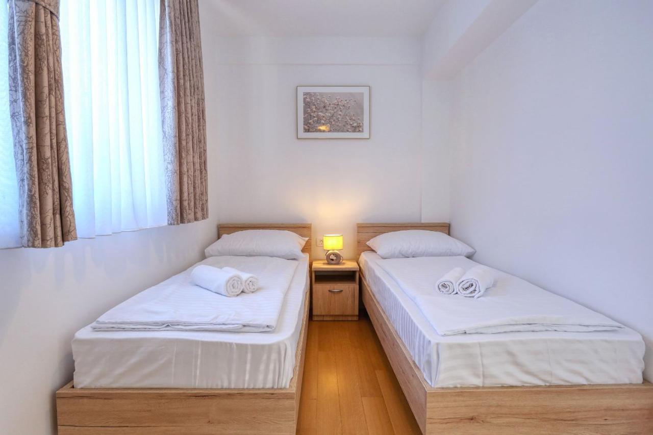 Apartments Perla With Free Parking Задар Екстер'єр фото