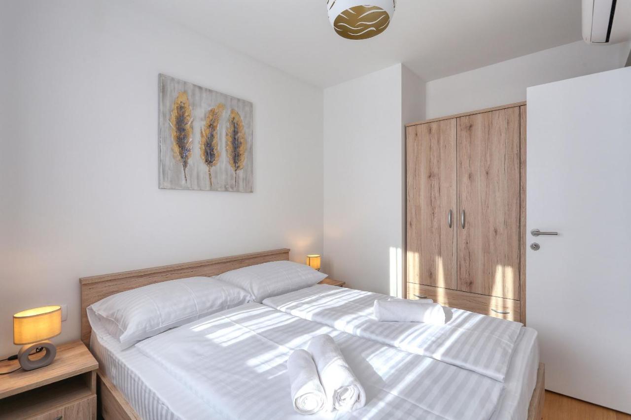 Apartments Perla With Free Parking Задар Екстер'єр фото