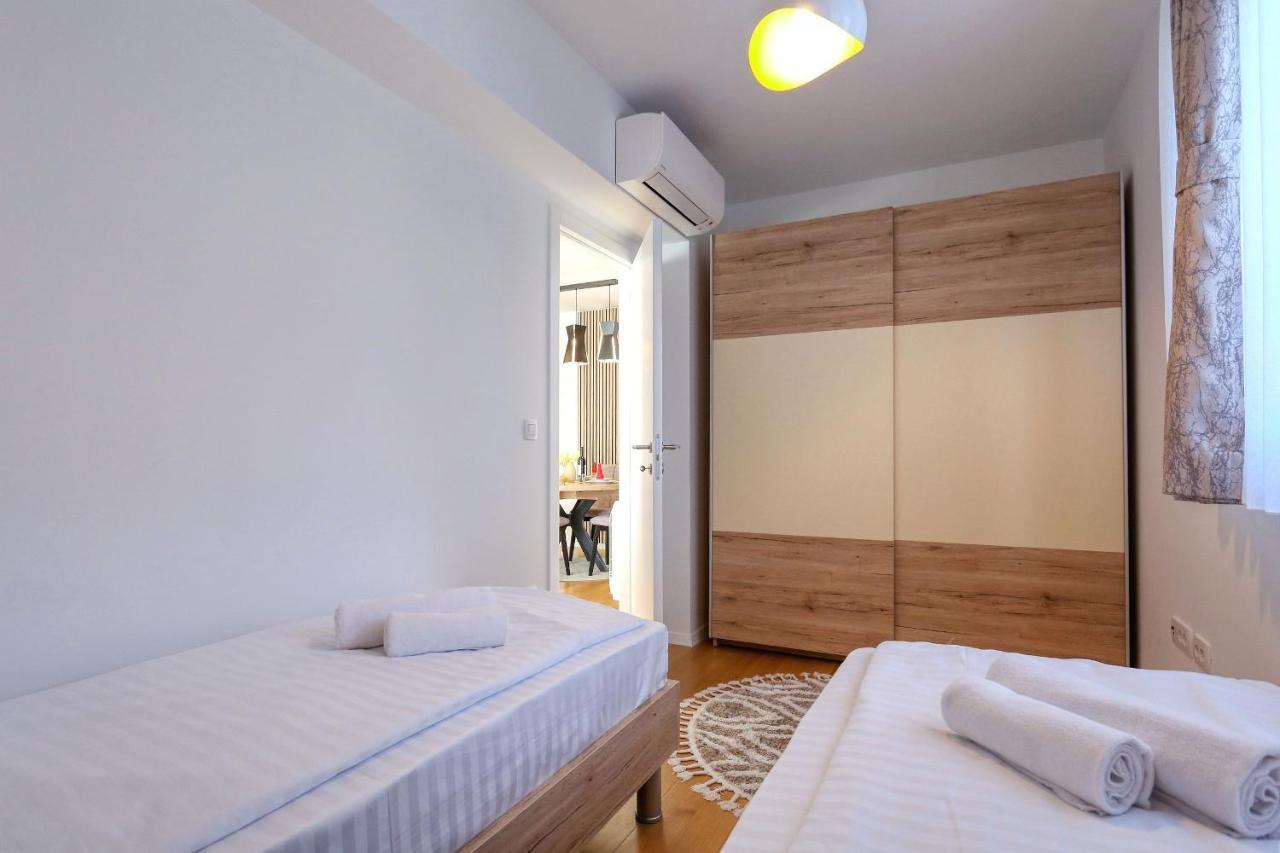 Apartments Perla With Free Parking Задар Екстер'єр фото